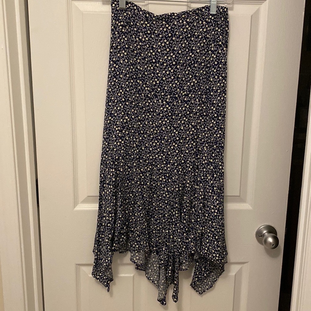 Max studio daisy print midi skirt